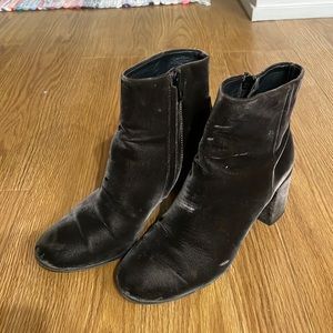Vince gray velvet boot in size 6.5